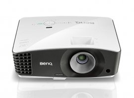 Videoproiector BENQ MU706, WUXGA 1920 x 1200, 4000 lumeni, contrast 20000:1